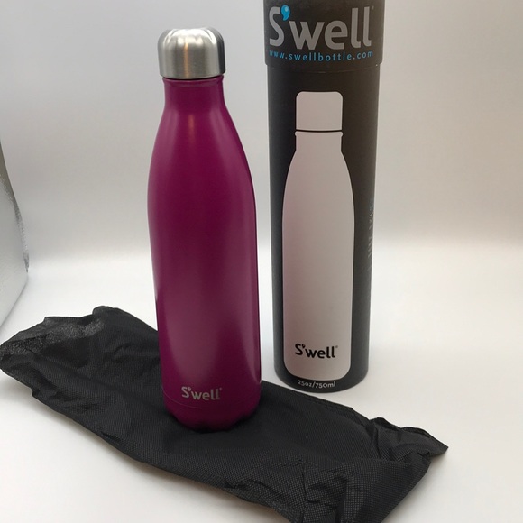 Swell Other - Swell 25oz Brand New in box water tumbler